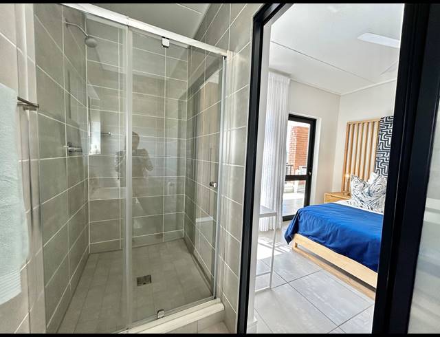 2 BEDROOM APARTMENT TO LET IN BALLITO CENTRAL
